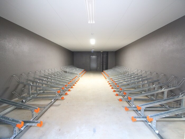 物件外観写真4　(駐輪場)