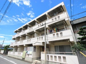 ファミーユ タケノ外観写真