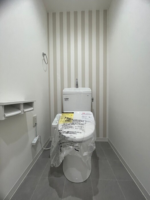 物件内観写真13　(トイレ)