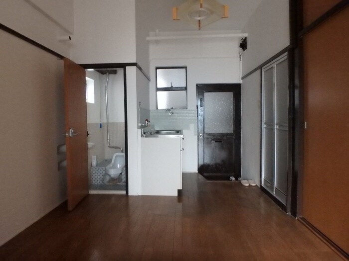 物件内観写真8　(居室)