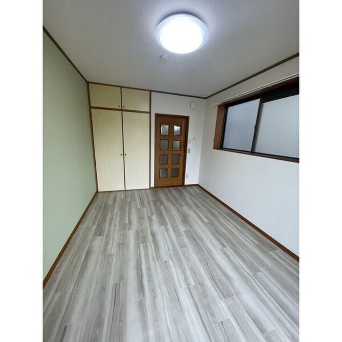 物件内観写真9　(廊下)