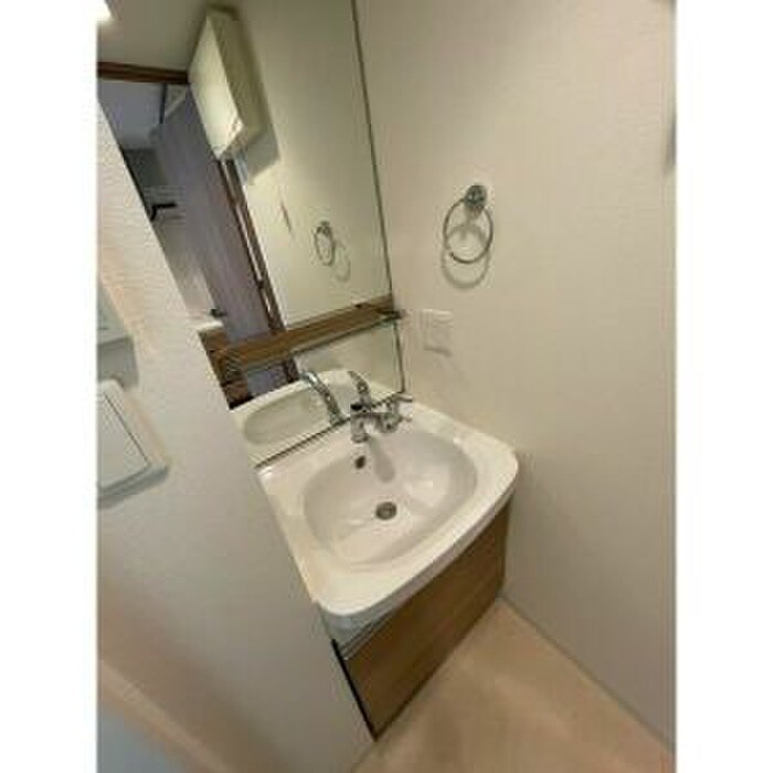 物件内観写真10　(洗面)