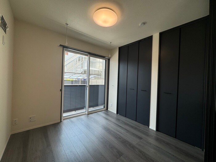 物件内観写真8　(居室)