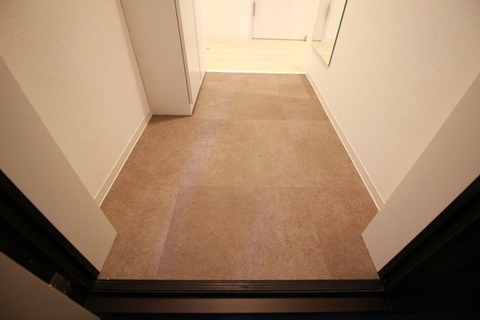 物件内観写真21　(玄関)