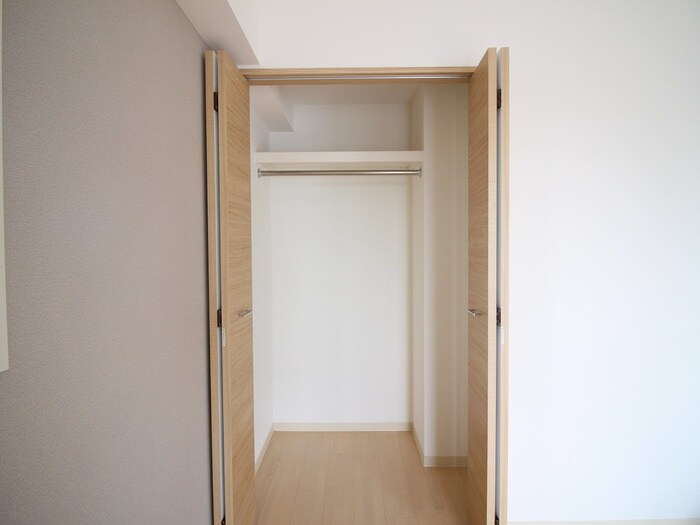 物件内観写真10　(収納)