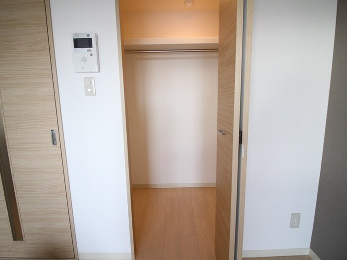 物件内観写真18　(収納)