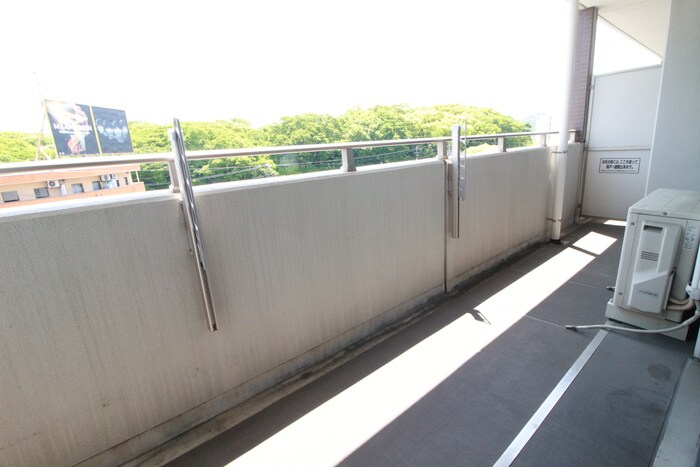 物件内観写真13　(ベランダ・バルコニー)