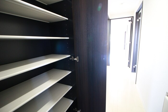 物件内観写真19　(靴箱)