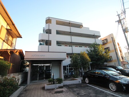 メゾンニックウ外観写真