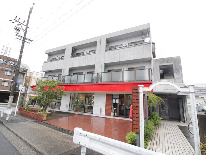 物件外観写真6　(外観写真)