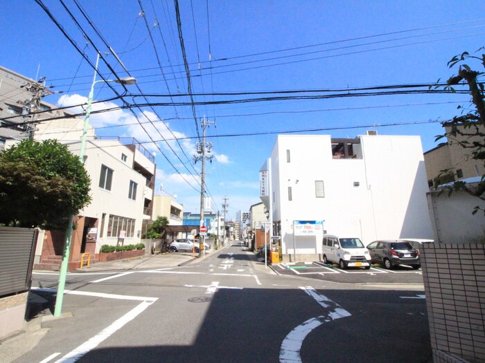 物件外観写真6　(周辺環境)