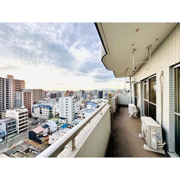 物件内観写真16　(室内からの展望)