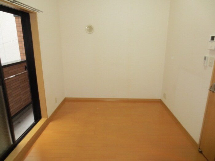 物件内観写真18　(居室)