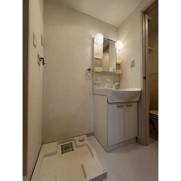 物件内観写真7　(洗面)