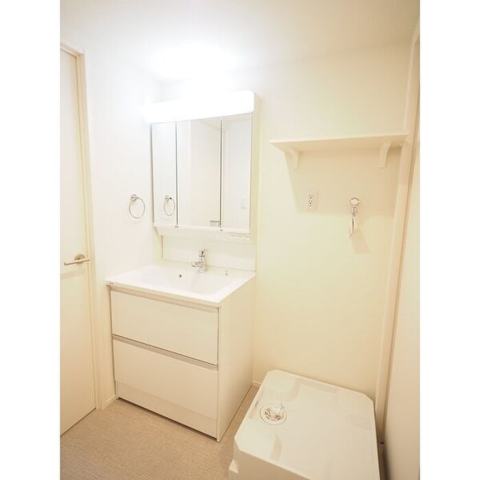 物件内観写真6　(洗面)