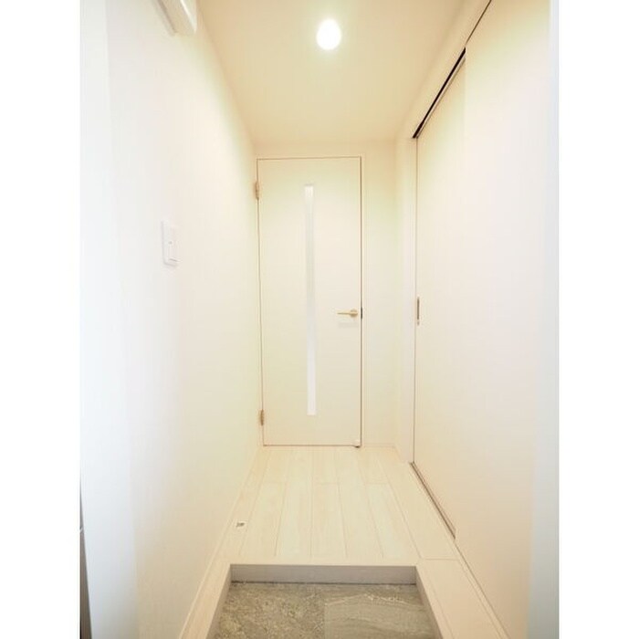 物件内観写真9　(廊下)