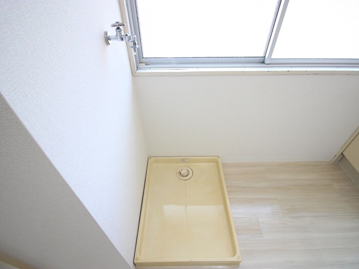 物件内観写真19　(洗濯機置場)