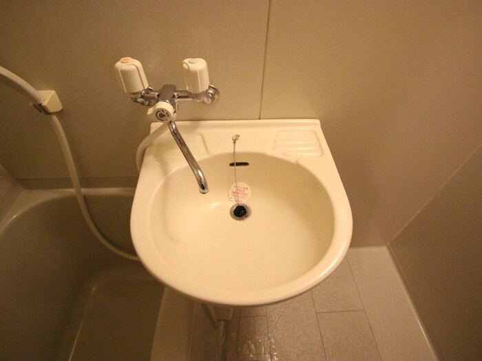 物件内観写真11　(洗面)