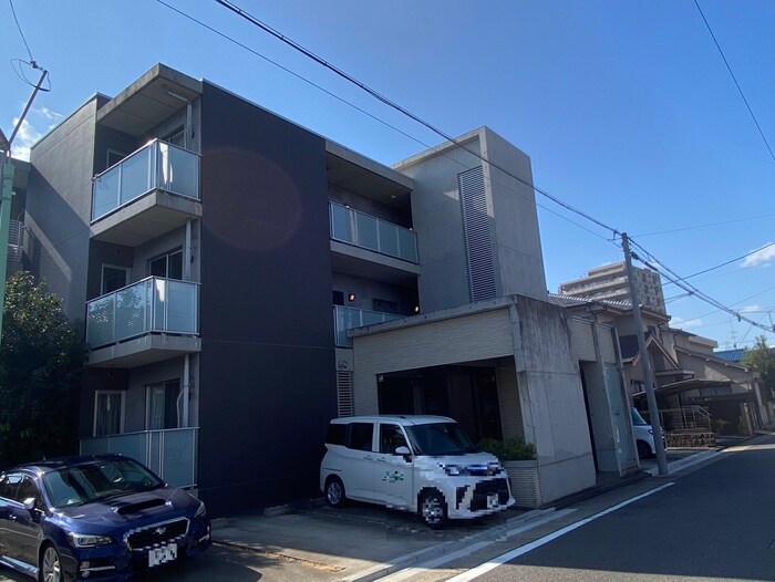 物件外観写真2　(外観写真)