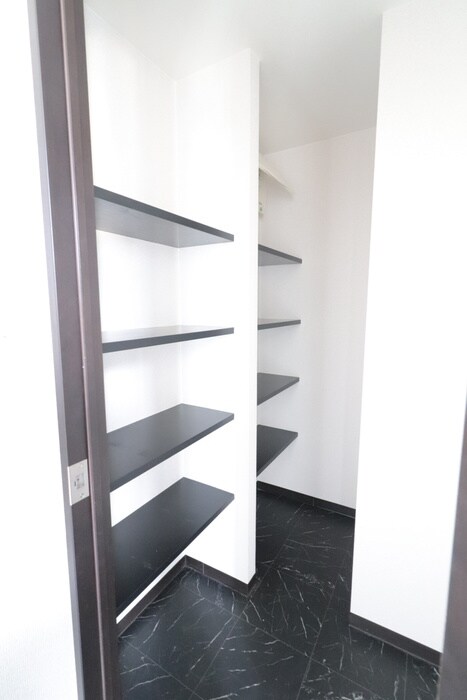 物件内観写真14　(靴箱)