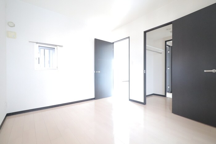 物件内観写真19　(居室)