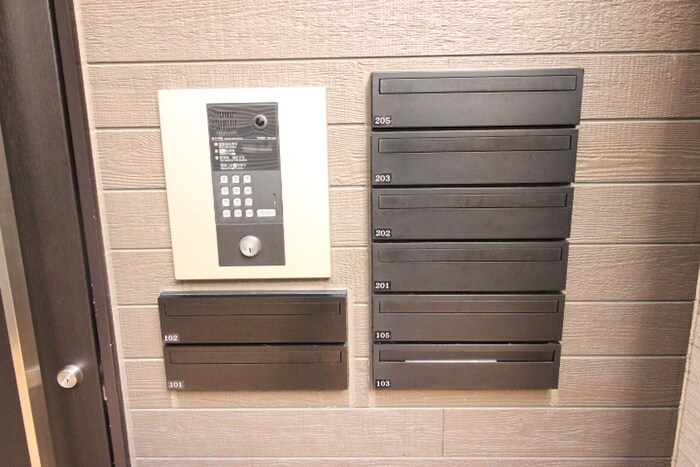 物件外観写真6　(建物設備)