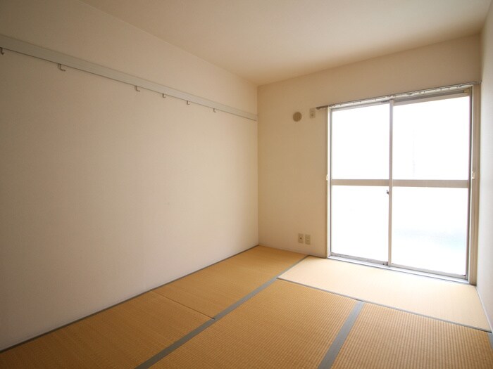 物件内観写真16　(居室)