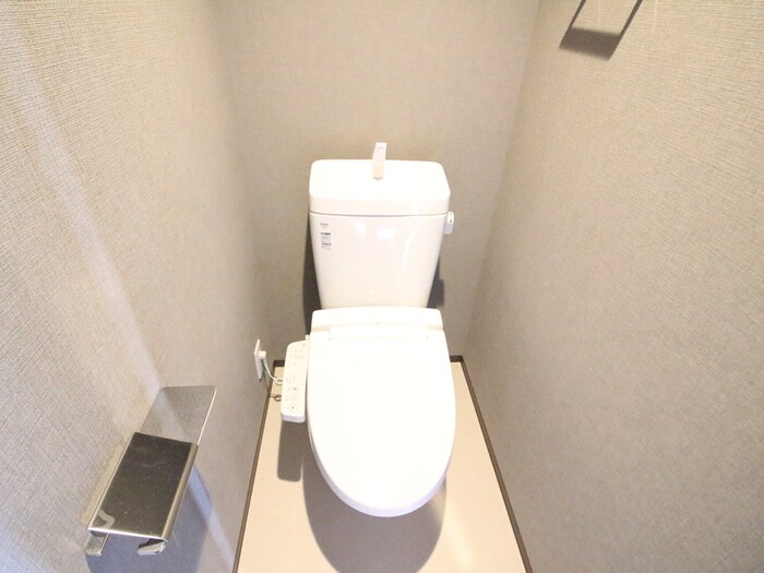 物件内観写真12　(トイレ)