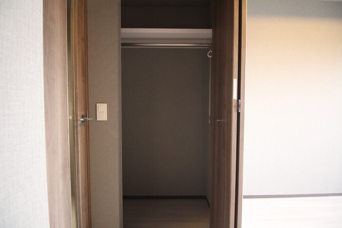 物件内観写真13　(収納)