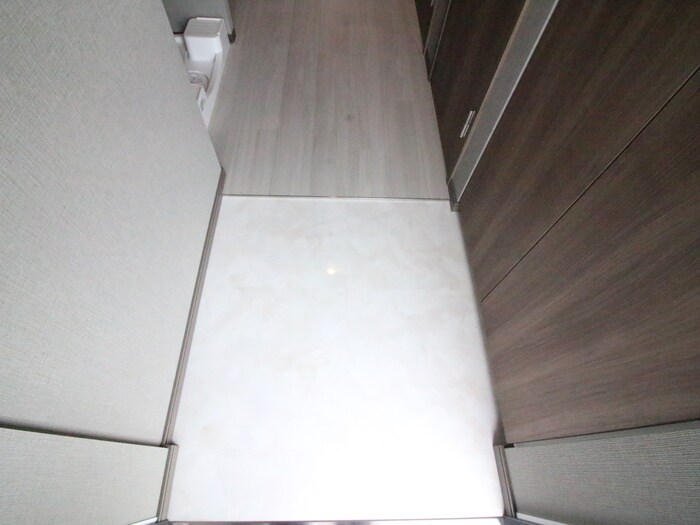 物件内観写真15　(玄関)