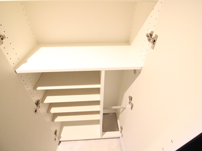 物件内観写真16　(靴箱)