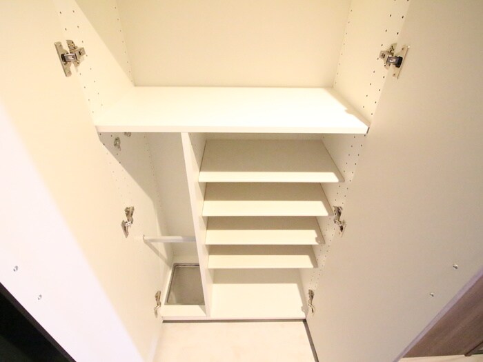 物件内観写真16　(靴箱)