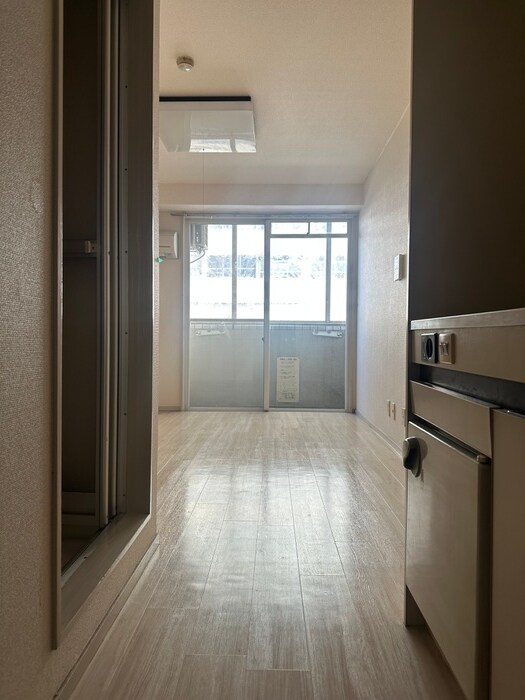 物件内観写真8　(廊下)