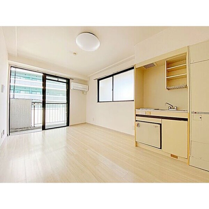 物件内観写真10　(居室)