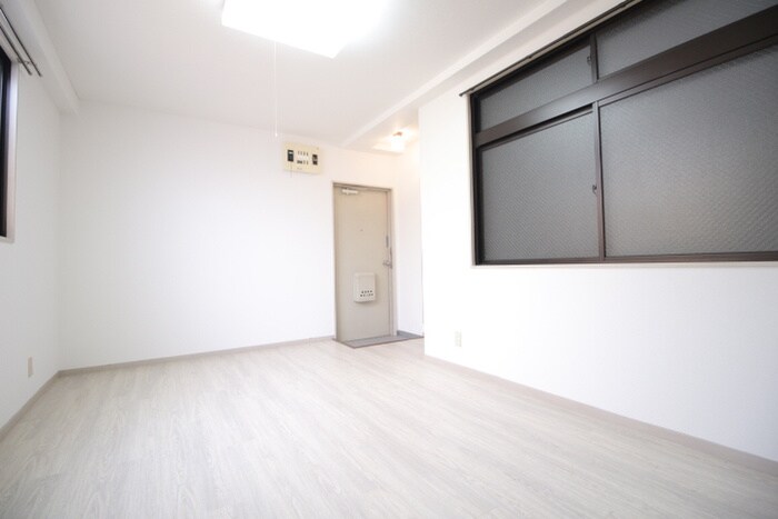 物件内観写真15　(居室)