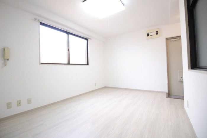 物件内観写真16　(居室)