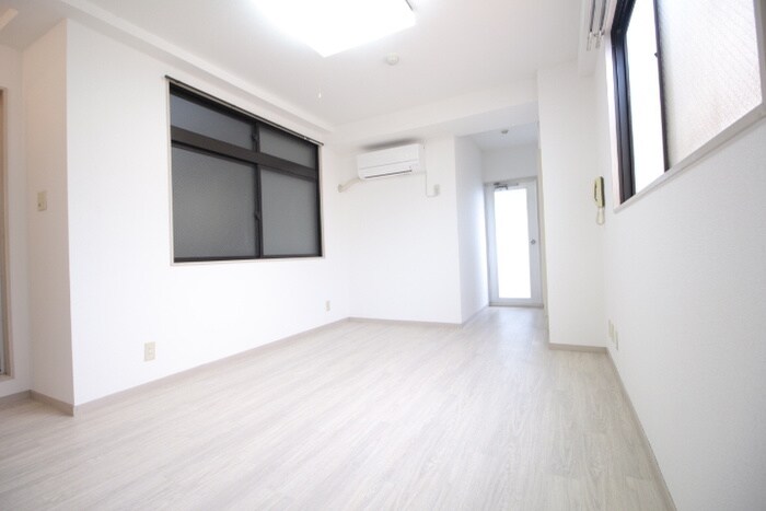 物件内観写真18　(居室)