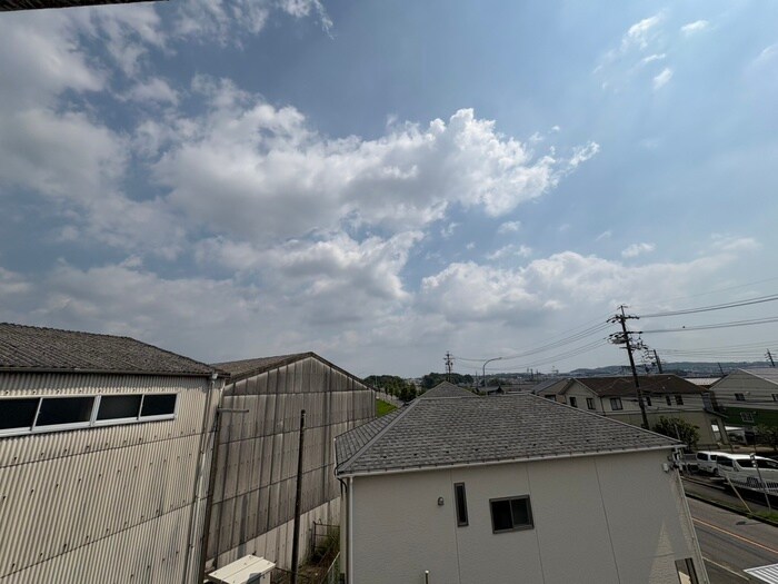 物件内観写真16　(室内からの展望)