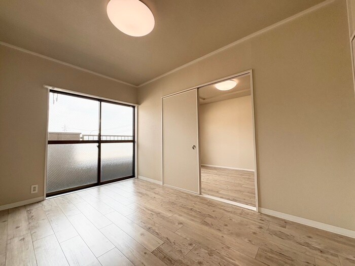 物件内観写真18　(居室)