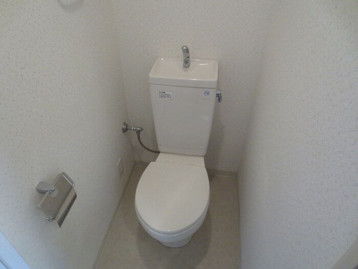 物件内観写真10　(トイレ)