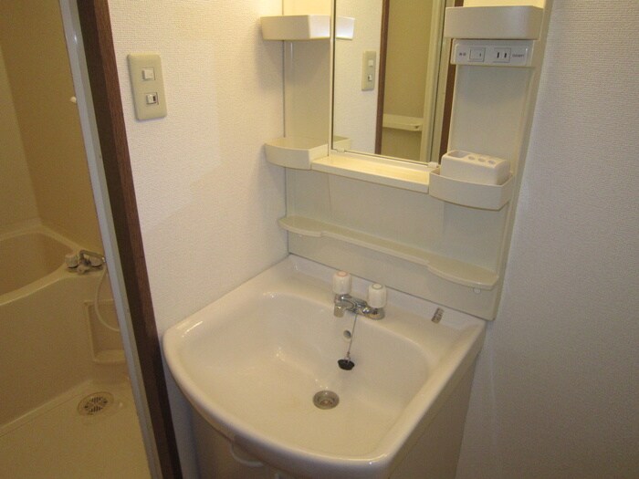 物件内観写真11　(洗面)