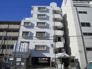 アベニュービル外観写真