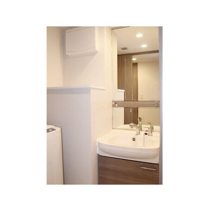 物件内観写真8　(洗面)