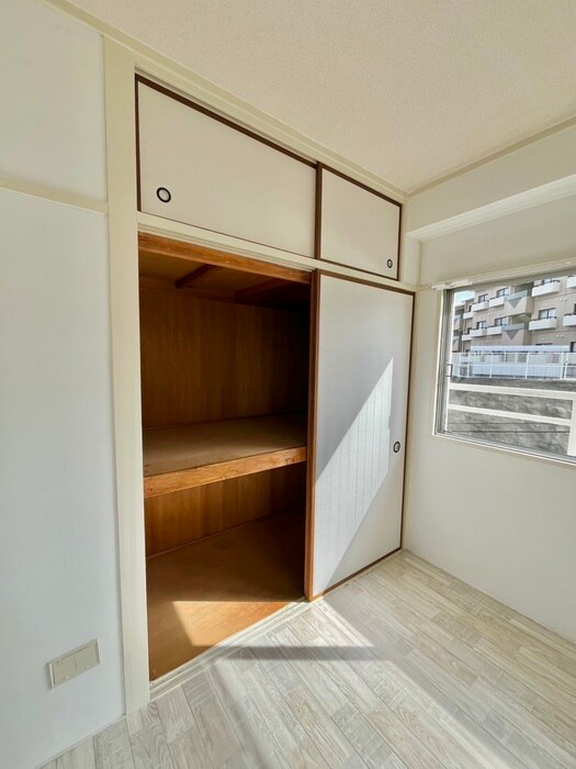 物件内観写真9　(収納)