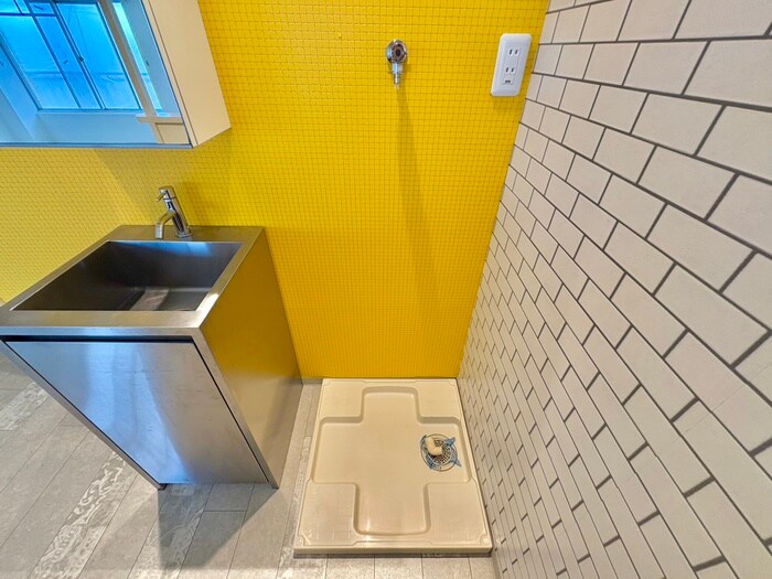 物件内観写真13　(洗濯機置場)