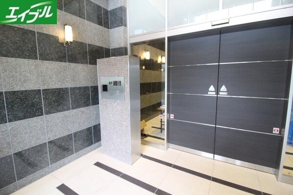 エントランス部分