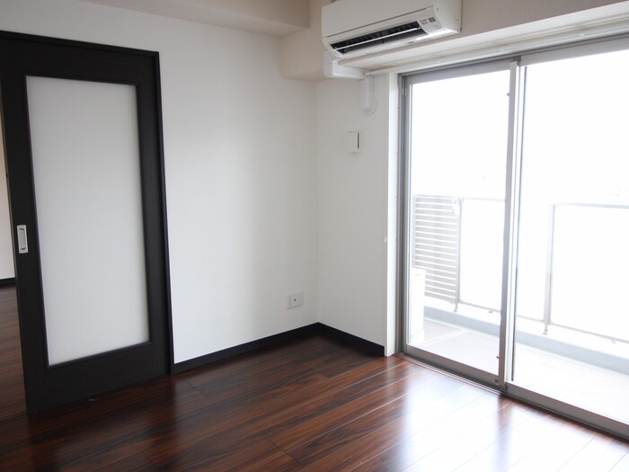 物件内観写真11　(居室)