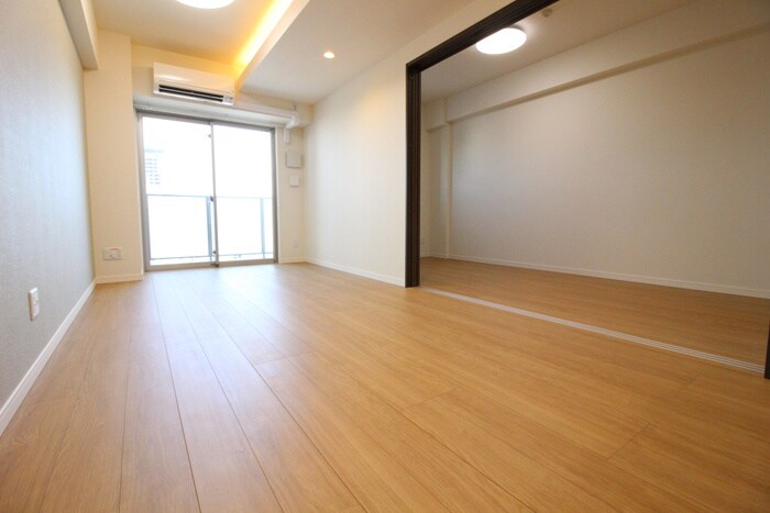 物件内観写真13　(居室)