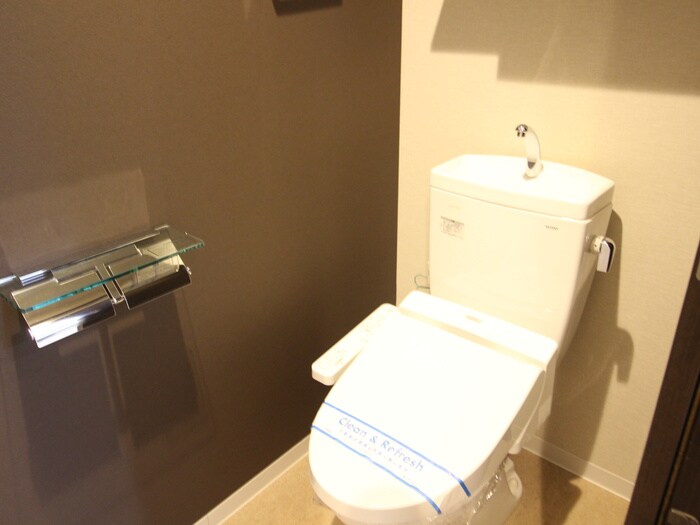 物件内観写真16　(トイレ)