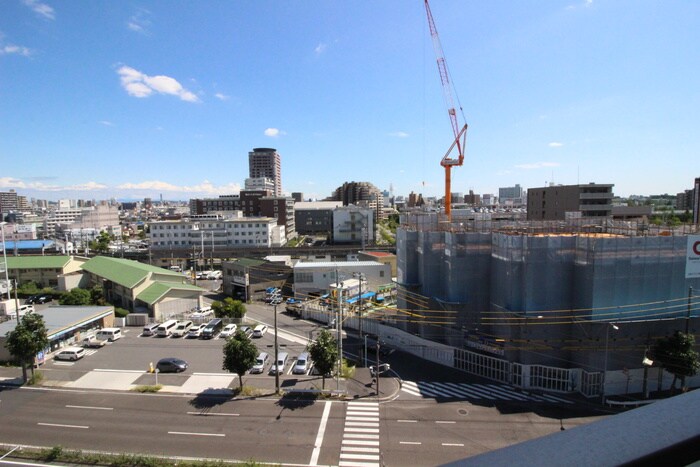 物件内観写真17　(室内からの展望)